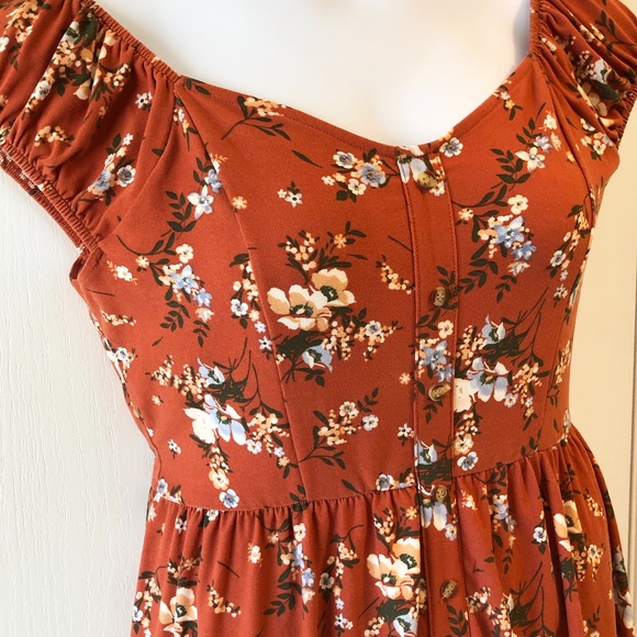 Fall Floral High Low Dress Size Large - Picture 2 of 13